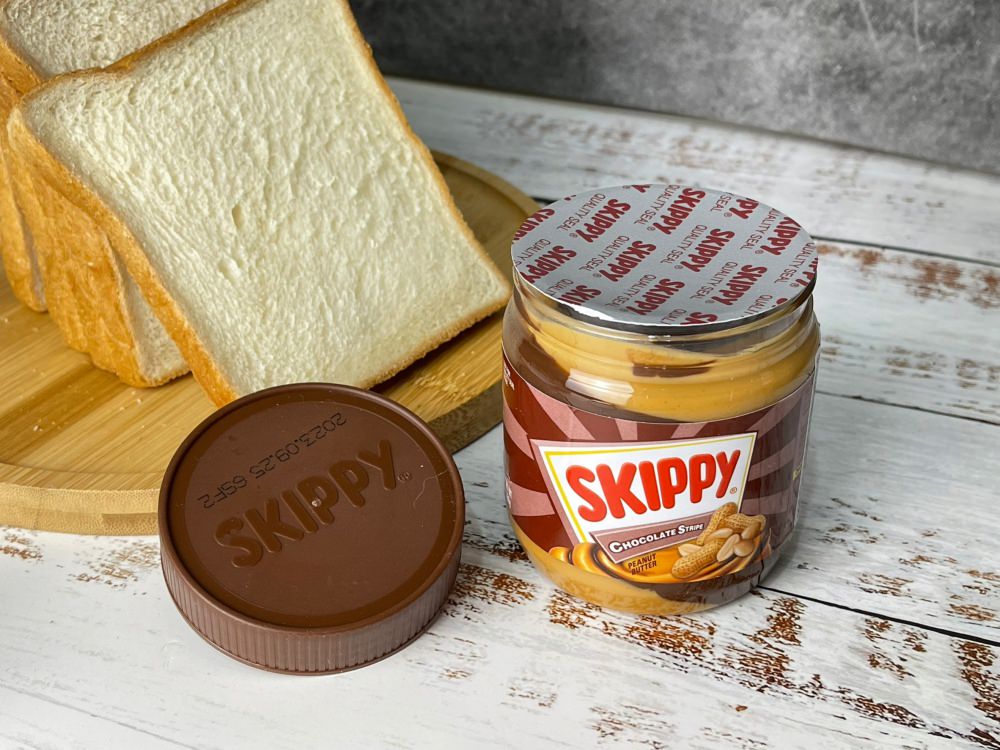 SKIPPY吉比花生醬︱巧克力ｘ花生雙醬新品上市～一次滿足兩種味蕾，超方便擠壓瓶變身花生醬創意料理，鹹香入菜、美味可口！