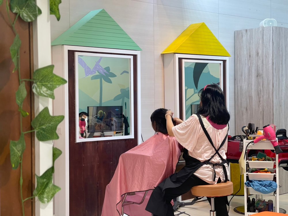 丹尼索KIDS HAIR︱台北兒童剪髮推薦(內有價格)~兒童理髮專門店，多款可愛造型座椅，剪髮不哭哭囉！